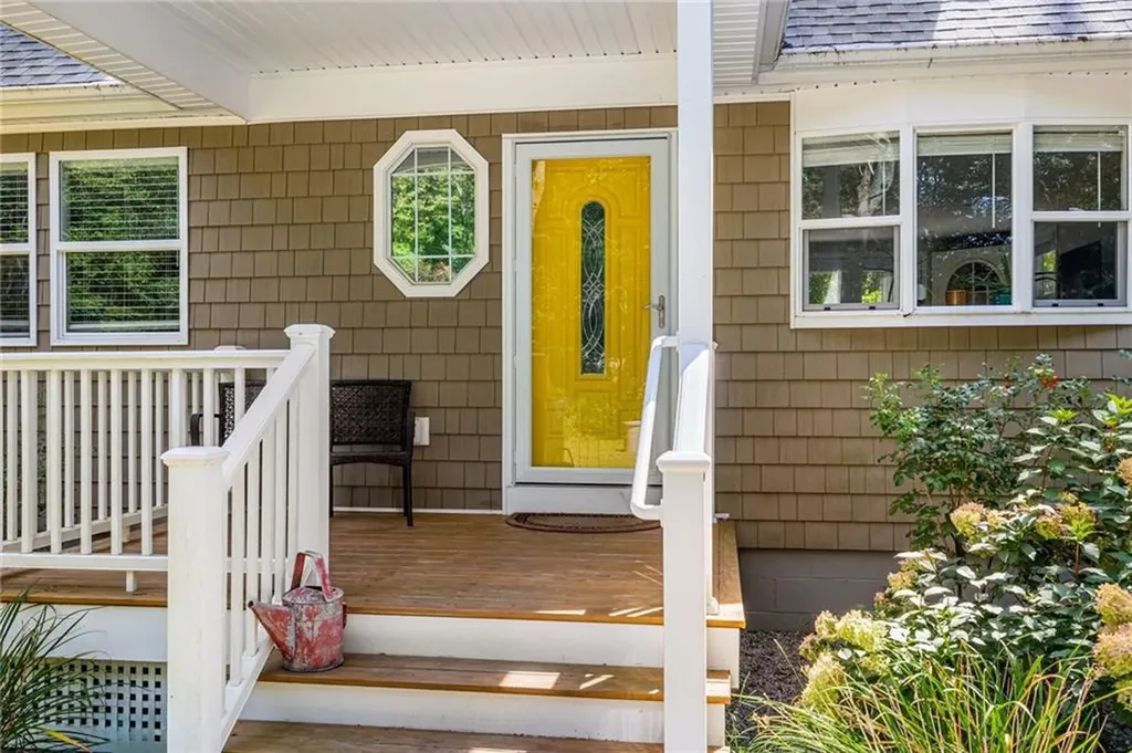 93 A Burdickville Road Charlestown RI 02813