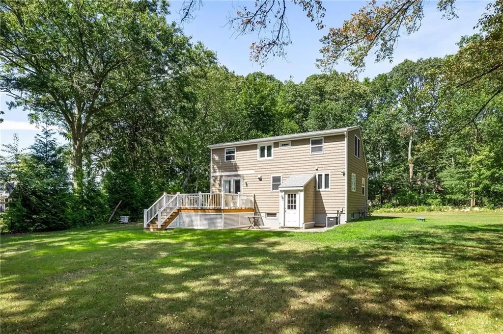 93 A Burdickville Road Charlestown RI 02813