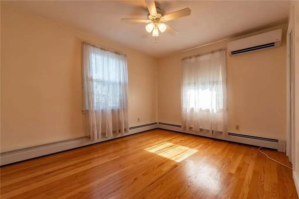 88 Beaufort Street Providence RI 02908