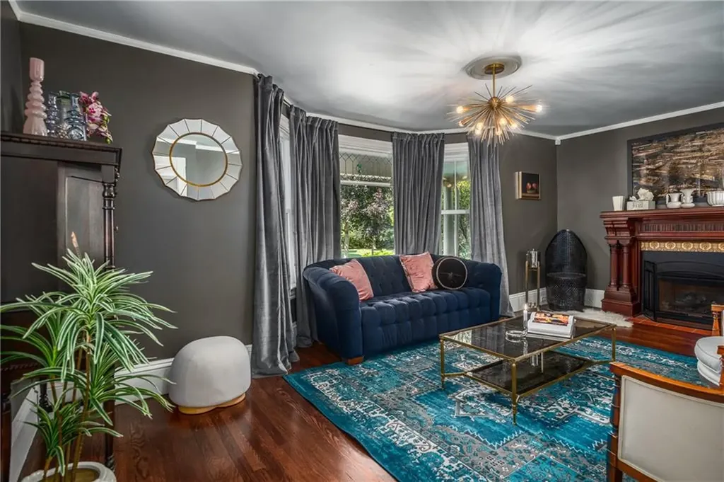 20 Short Road Barrington RI 02806