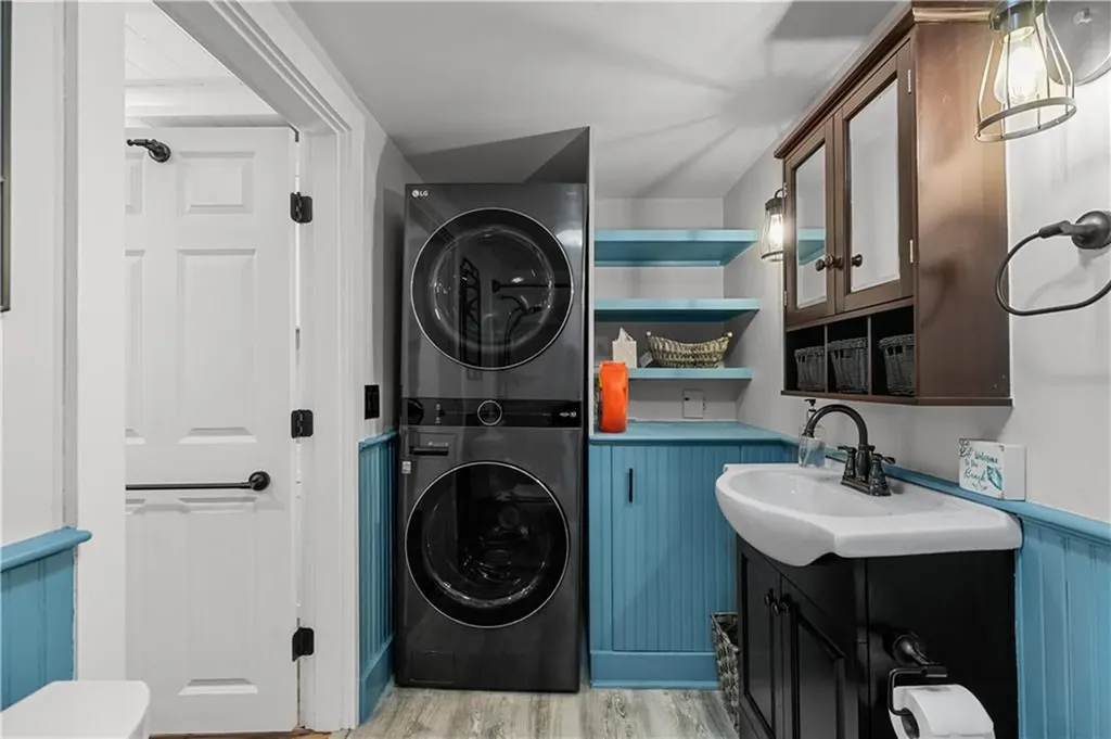 46 Cottage Avenue Portsmouth RI 02871