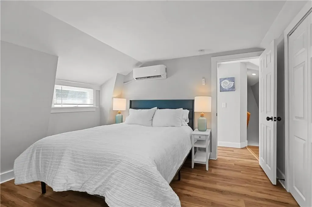 46 Cottage Avenue Portsmouth RI 02871