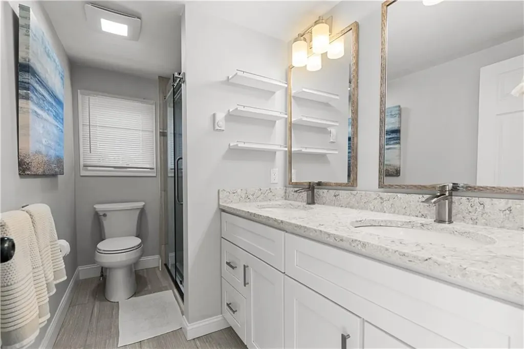 46 Cottage Avenue Portsmouth RI 02871