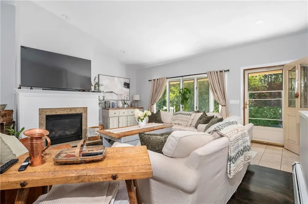 32 Old Reservoir Road Cumberland RI 02864