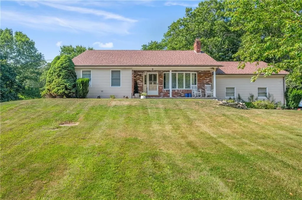 32 Old Reservoir Road Cumberland RI 02864