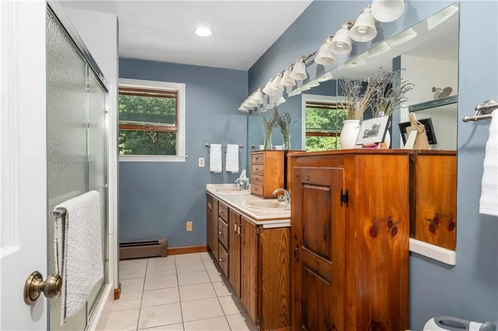 32 Old Reservoir Road Cumberland RI 02864