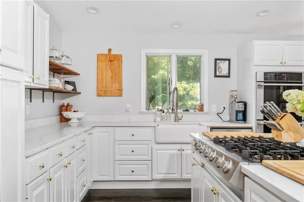 32 Old Reservoir Road Cumberland RI 02864