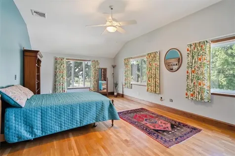 26 Westwood Drive Portsmouth RI 02871