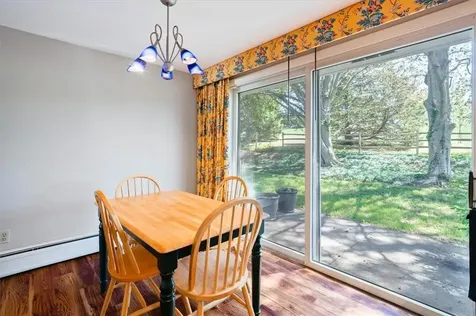 26 Westwood Drive Portsmouth RI 02871