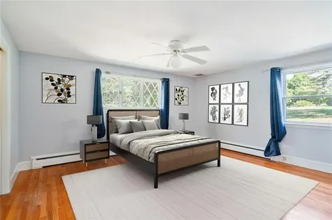 26 Westwood Drive Portsmouth RI 02871