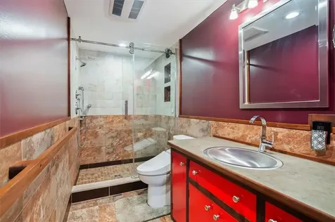 26 Westwood Drive Portsmouth RI 02871