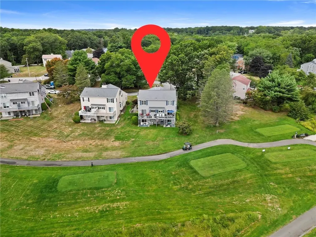 24 Pond Court North Providence RI 02904