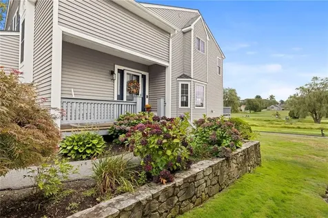 24 Pond Court North Providence RI 02904