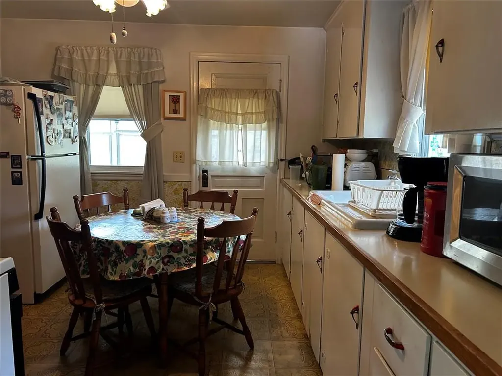 249 Chestnut Street Warwick RI 02888