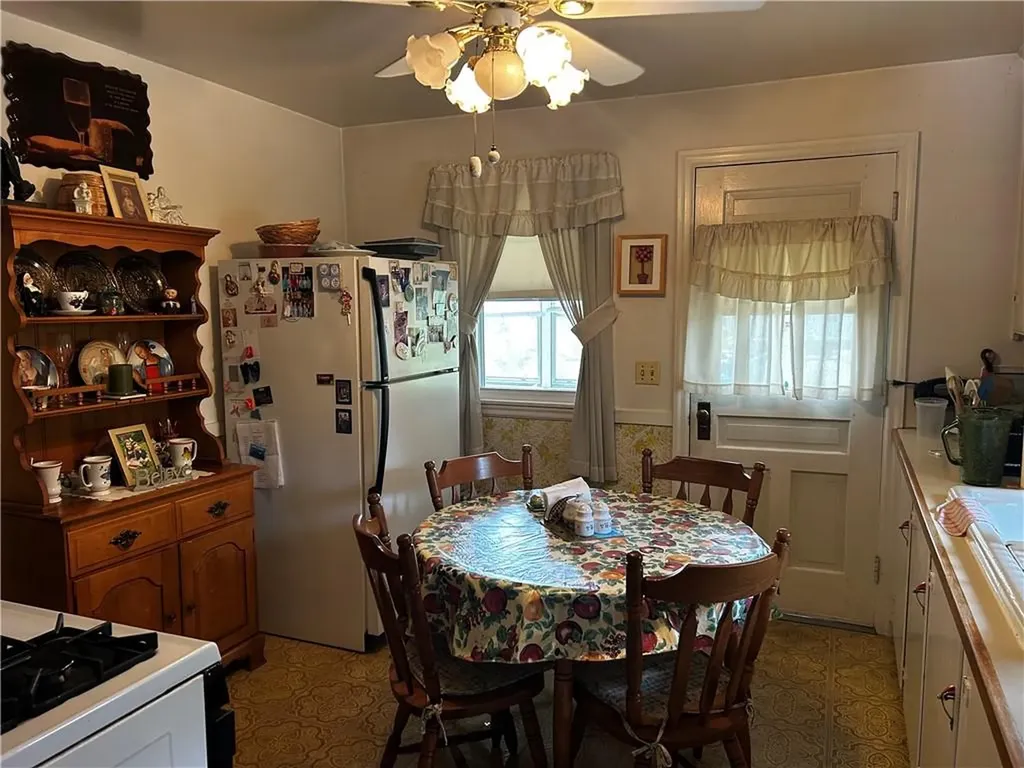 249 Chestnut Street Warwick RI 02888