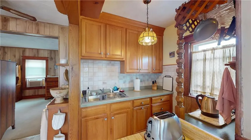 304 Hughes Avenue Pawtucket RI 02861