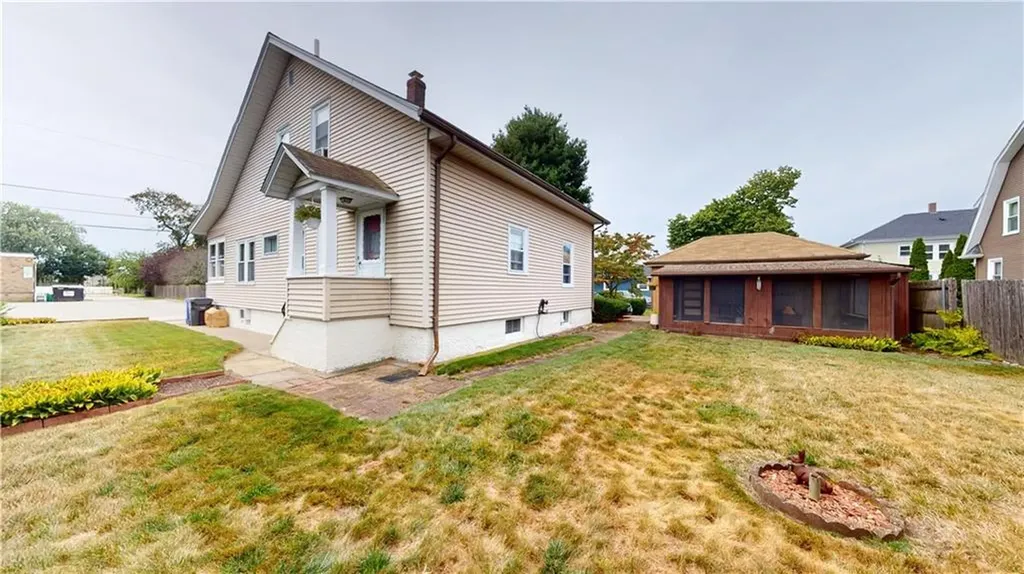 304 Hughes Avenue Pawtucket RI 02861
