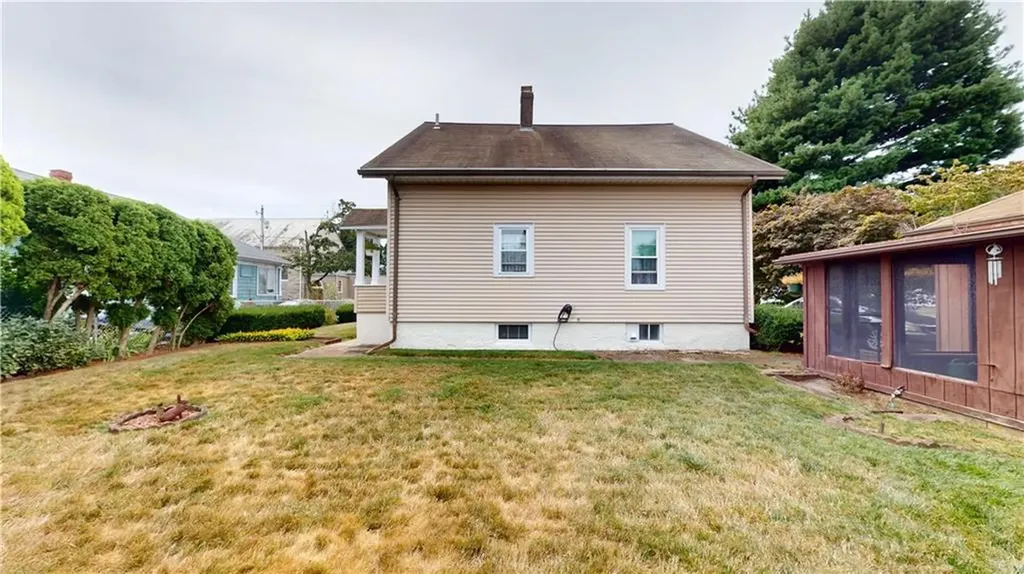 304 Hughes Avenue Pawtucket RI 02861