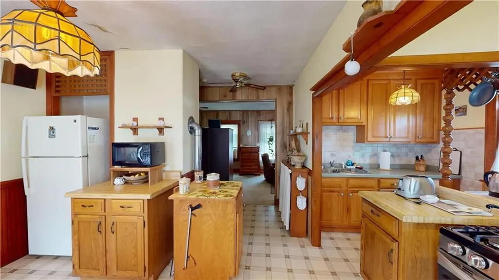 304 Hughes Avenue Pawtucket RI 02861