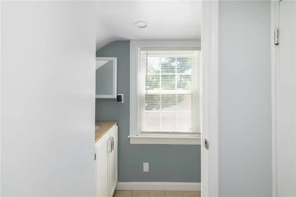 222 Old County Road Smithfield RI 02917