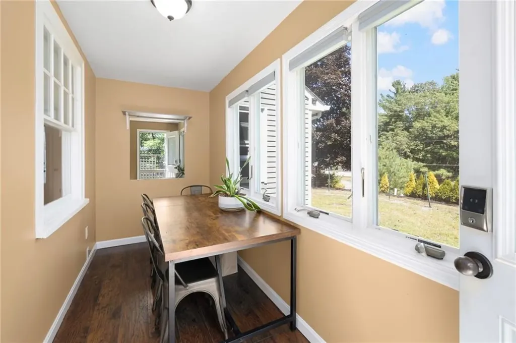 222 Old County Road Smithfield RI 02917