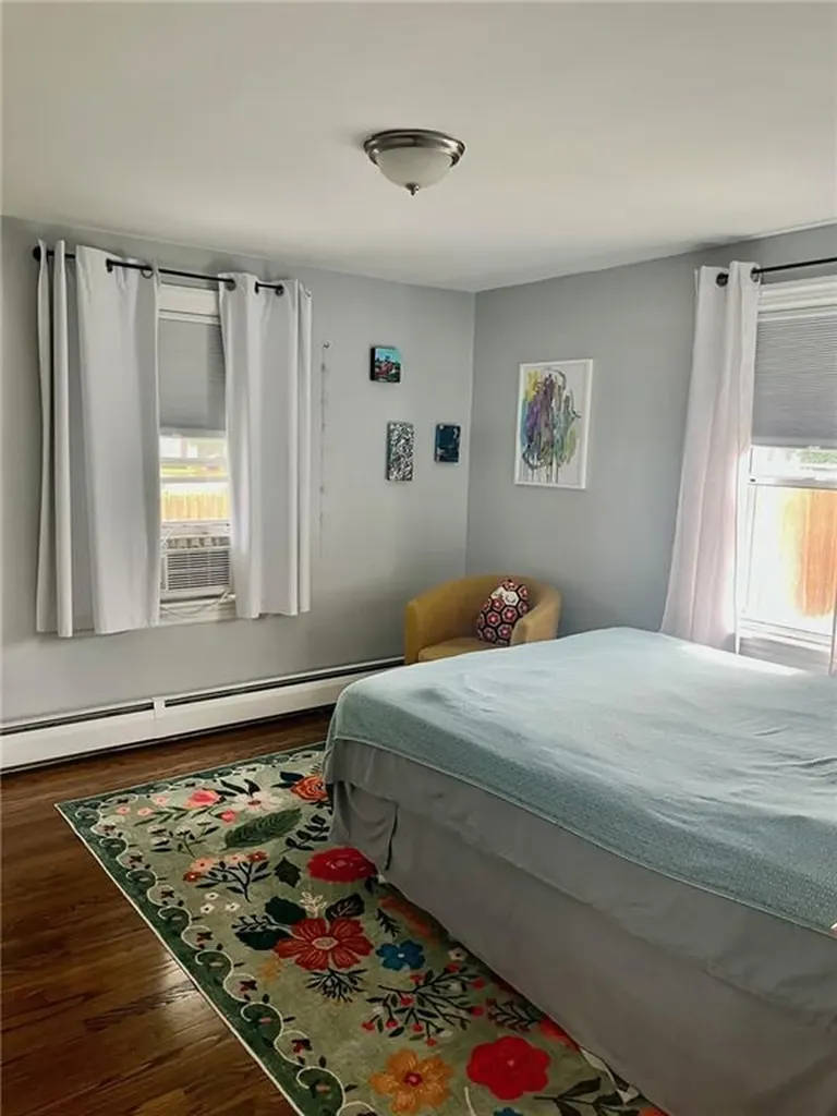 17 Maplewood Drive Pawtucket RI 02861