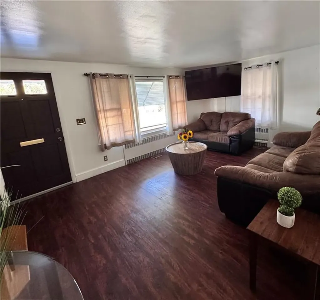 53 King Philip Street Providence RI 02909