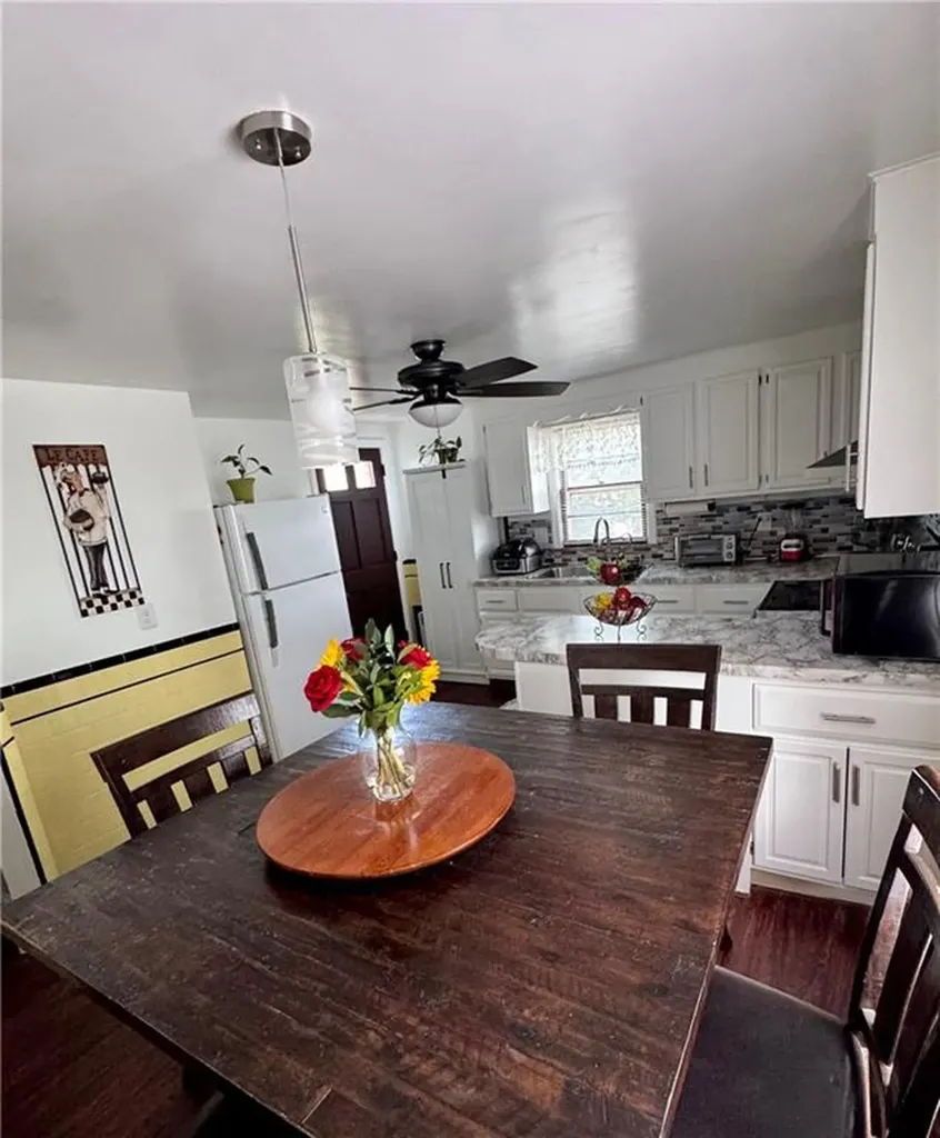 53 King Philip Street Providence RI 02909