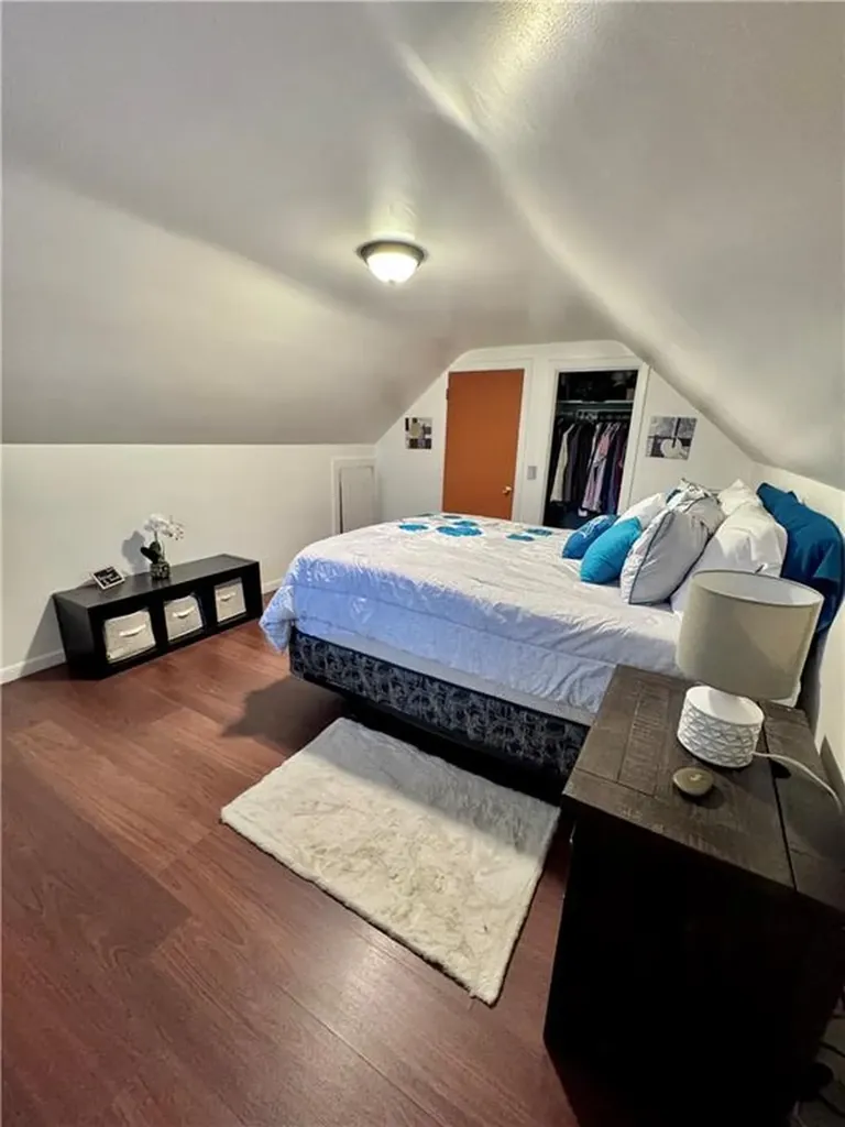 53 King Philip Street Providence RI 02909