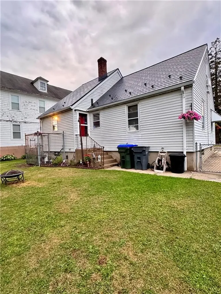 53 King Philip Street Providence RI 02909