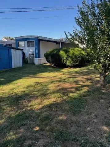 242 Manton #41 Street Pawtucket RI 02861