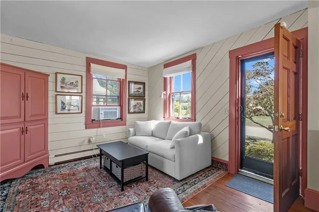 66 Power Street Portsmouth RI 02871