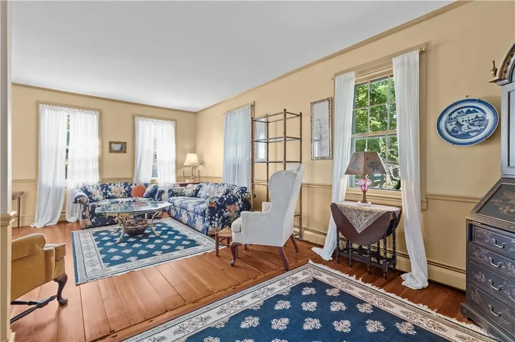 66 Power Street Portsmouth RI 02871