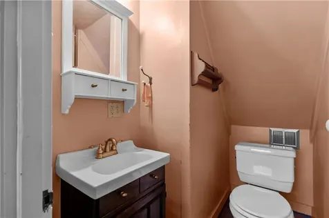 66 Power Street Portsmouth RI 02871