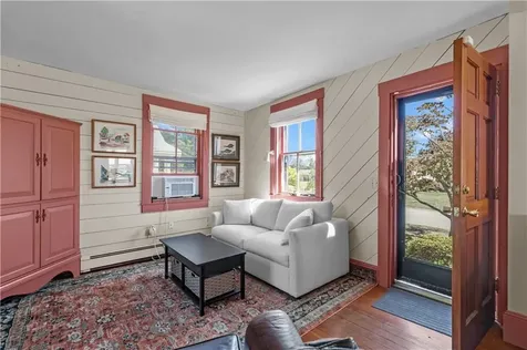 66 Power Street Portsmouth RI 02871