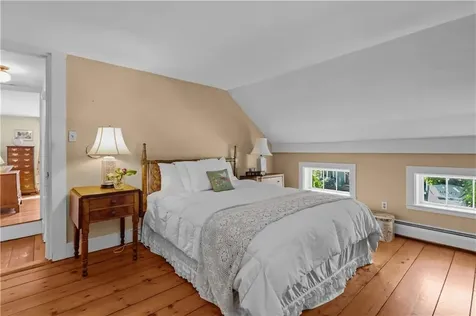 66 Power Street Portsmouth RI 02871