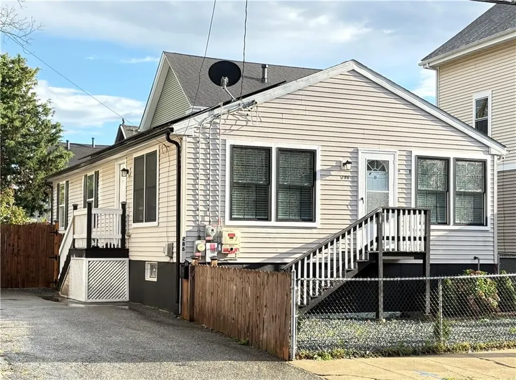 286 Oxford Street Providence RI 02905