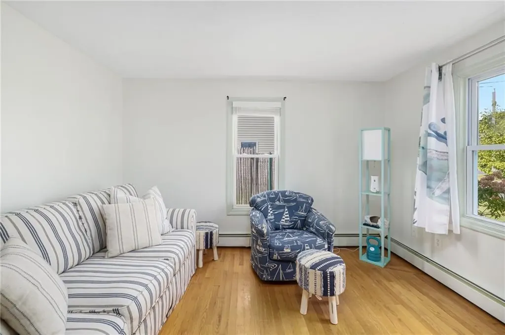 7 Belvedere Drive Bristol RI 02809