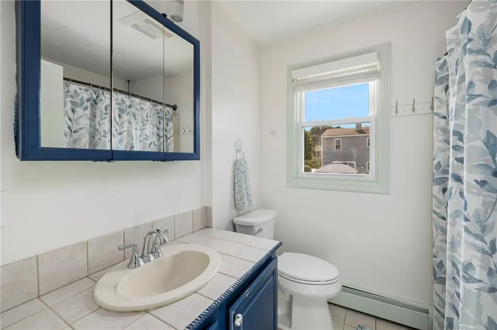 7 Belvedere Drive Bristol RI 02809