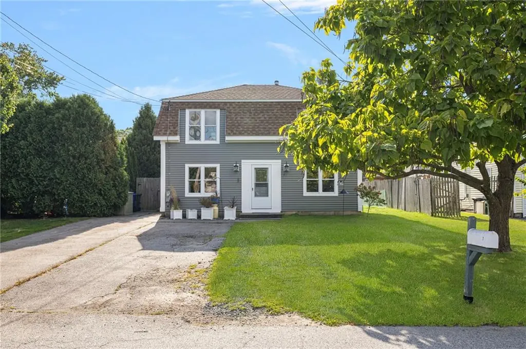 7 Belvedere Drive Bristol RI 02809