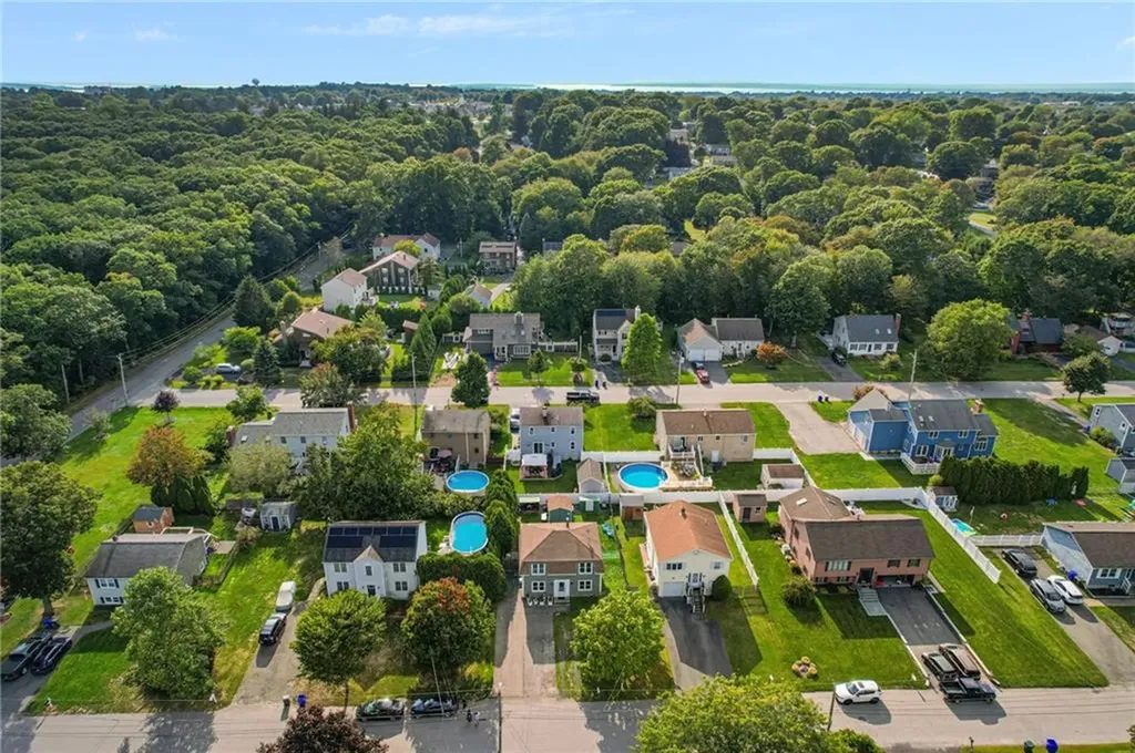 7 Belvedere Drive Bristol RI 02809