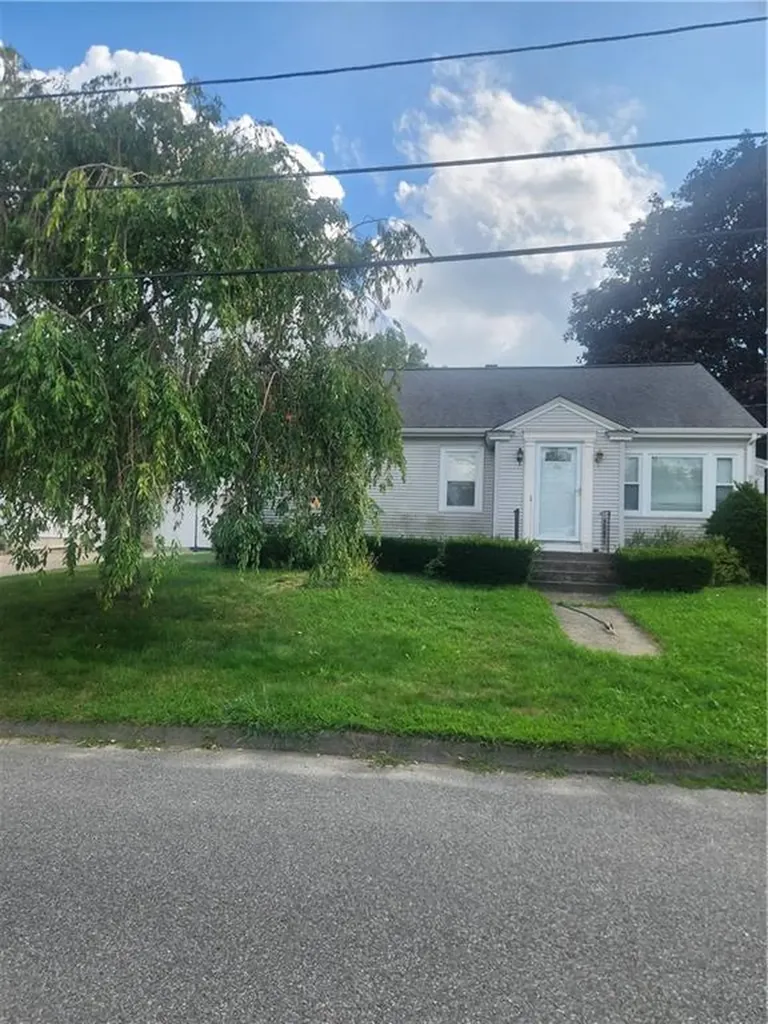 60 Lowell Street Cranston RI 02910