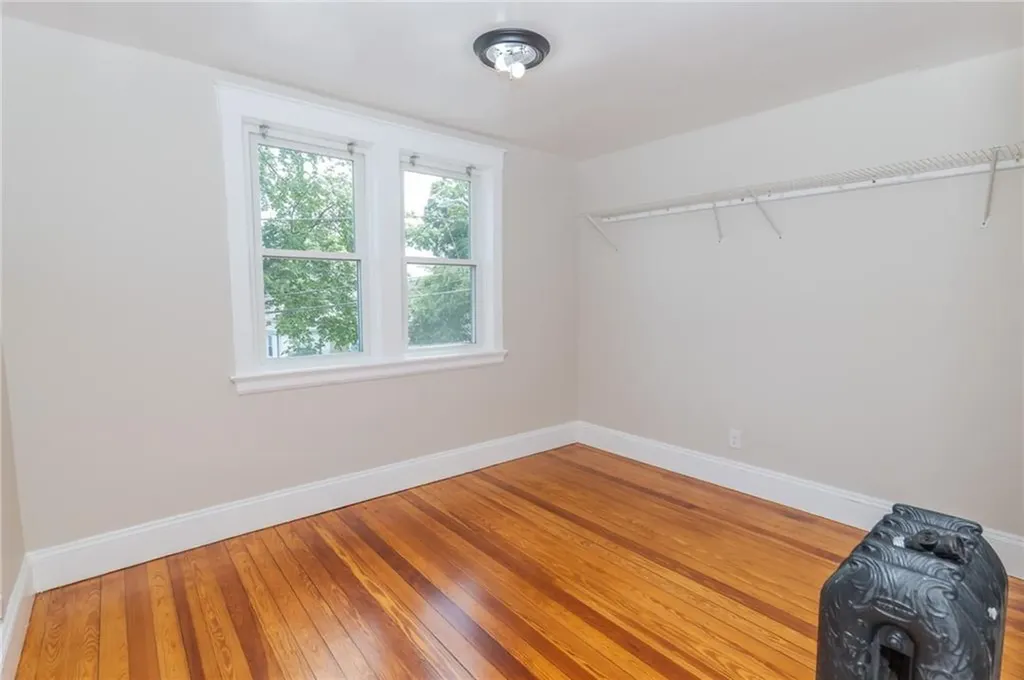 71 Wabun Avenue Providence RI 02908