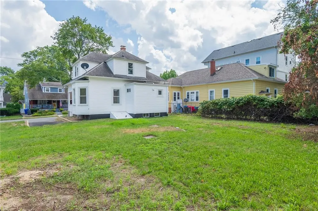 71 Wabun Avenue Providence RI 02908