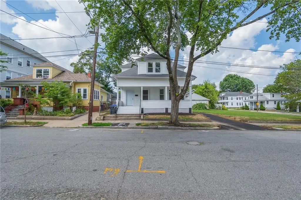 71 Wabun Avenue Providence RI 02908