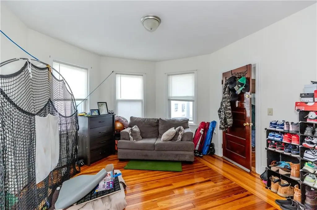 35 Humes Street Providence RI 02907