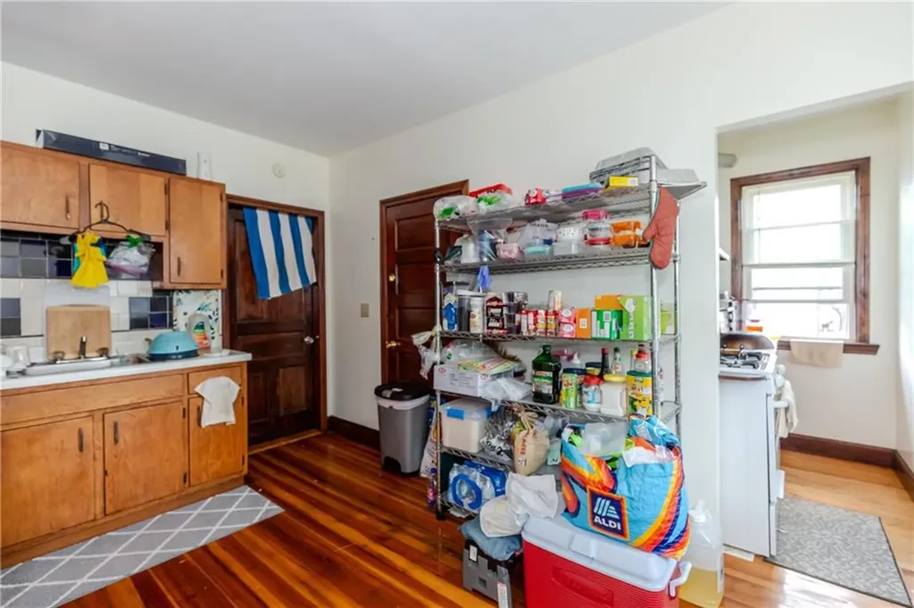 35 Humes Street Providence RI 02907