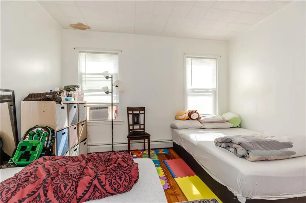 35 Humes Street Providence RI 02907