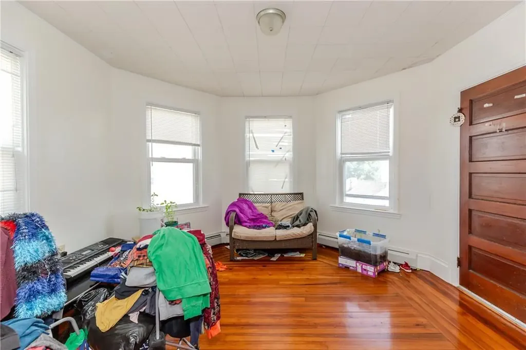 35 Humes Street Providence RI 02907