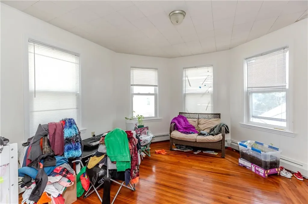 35 Humes Street Providence RI 02907